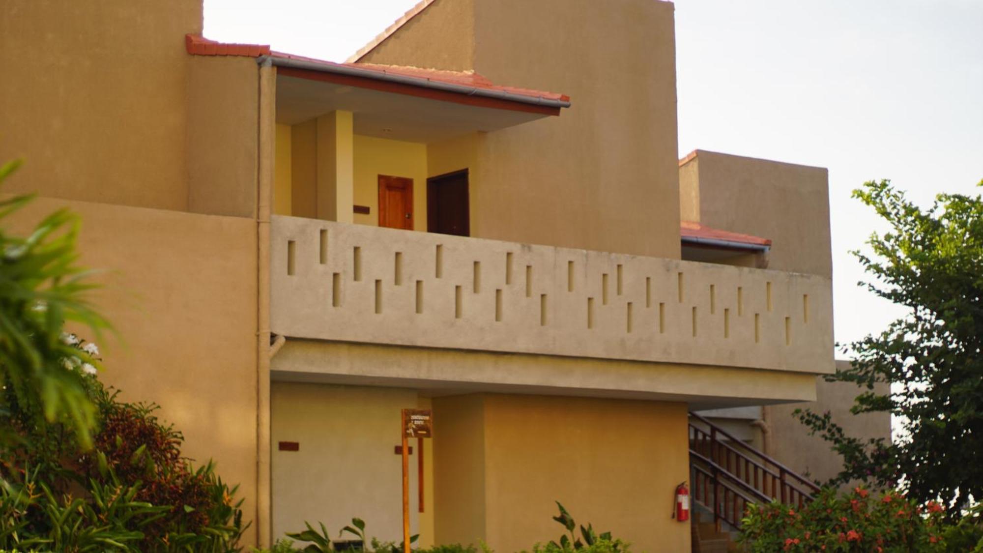Luwansa Beach Hotel Labuan Bajo Exterior photo