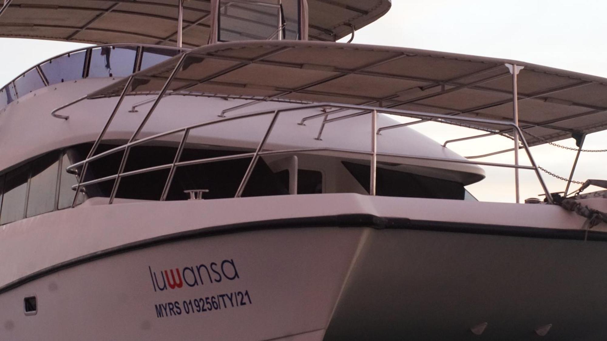 Luwansa Beach Hotel Labuan Bajo Exterior photo